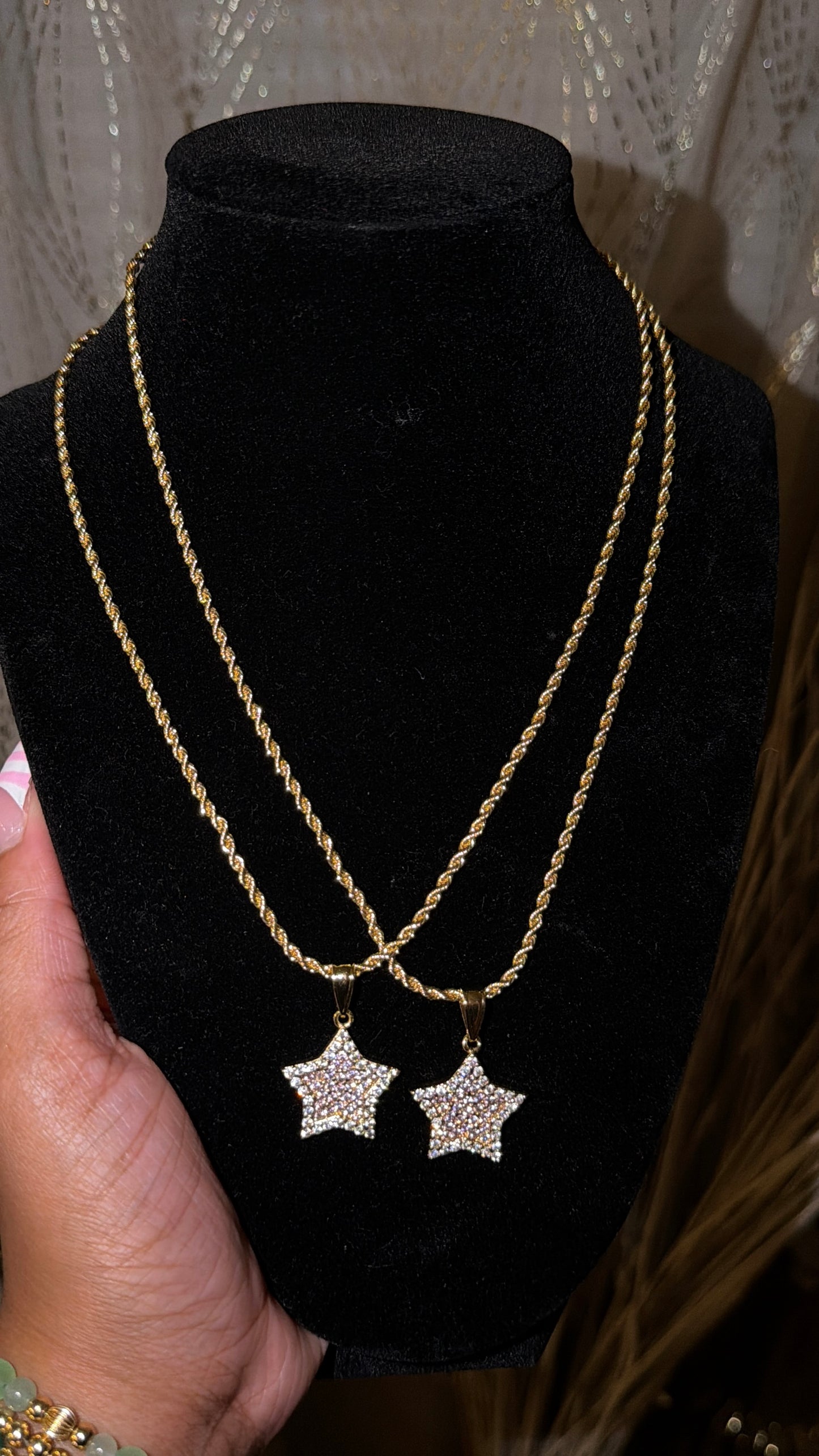 DIAMOND STAR NECKLACE
