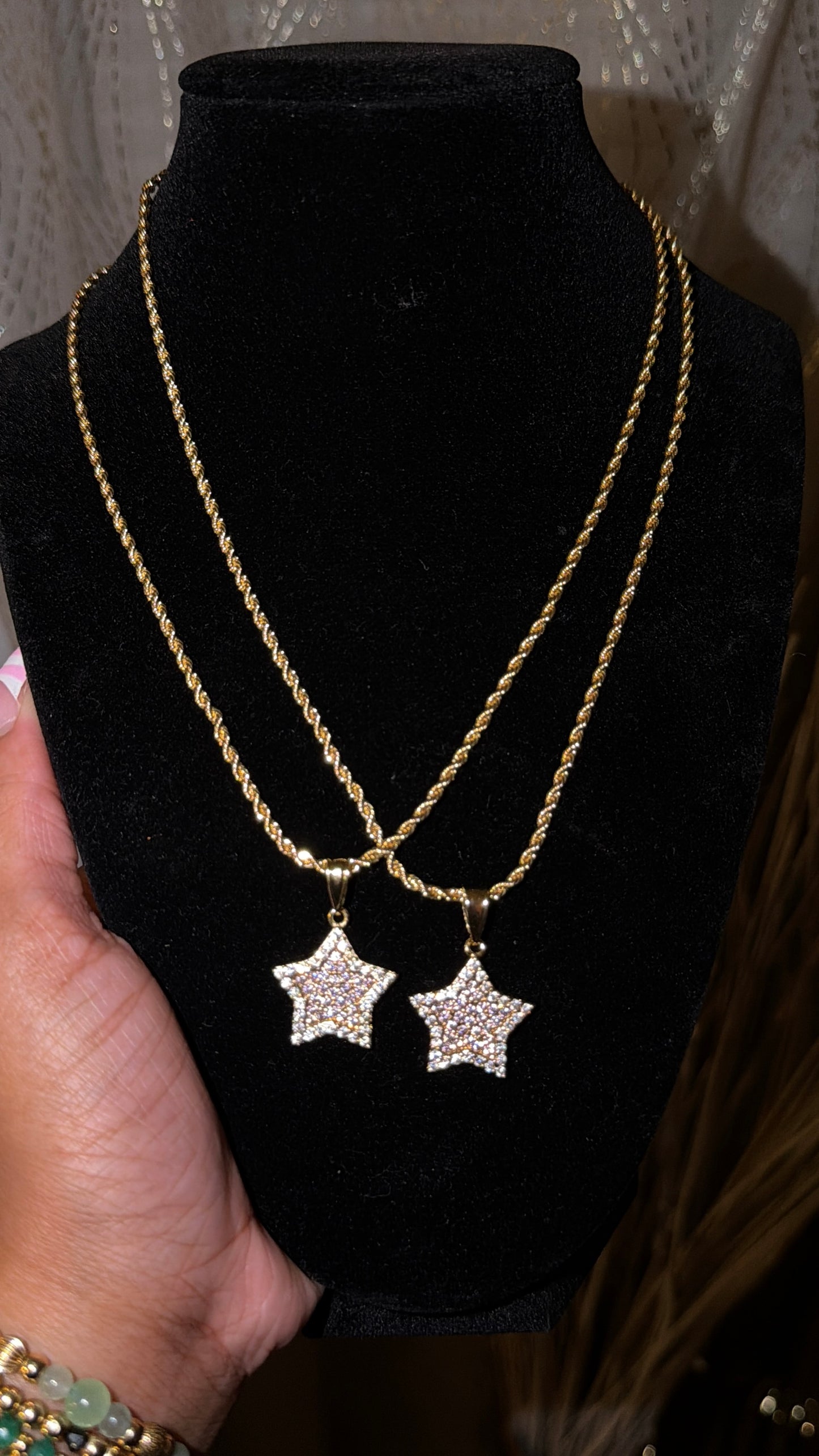 DIAMOND STAR NECKLACE